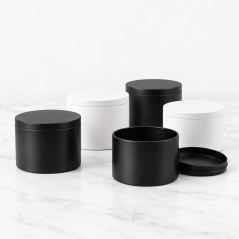 Pot en métal pour bougies avec couvercle – 220 ml