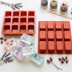 Moule en silicone pour Savons rectangulaires – 12 empreintes